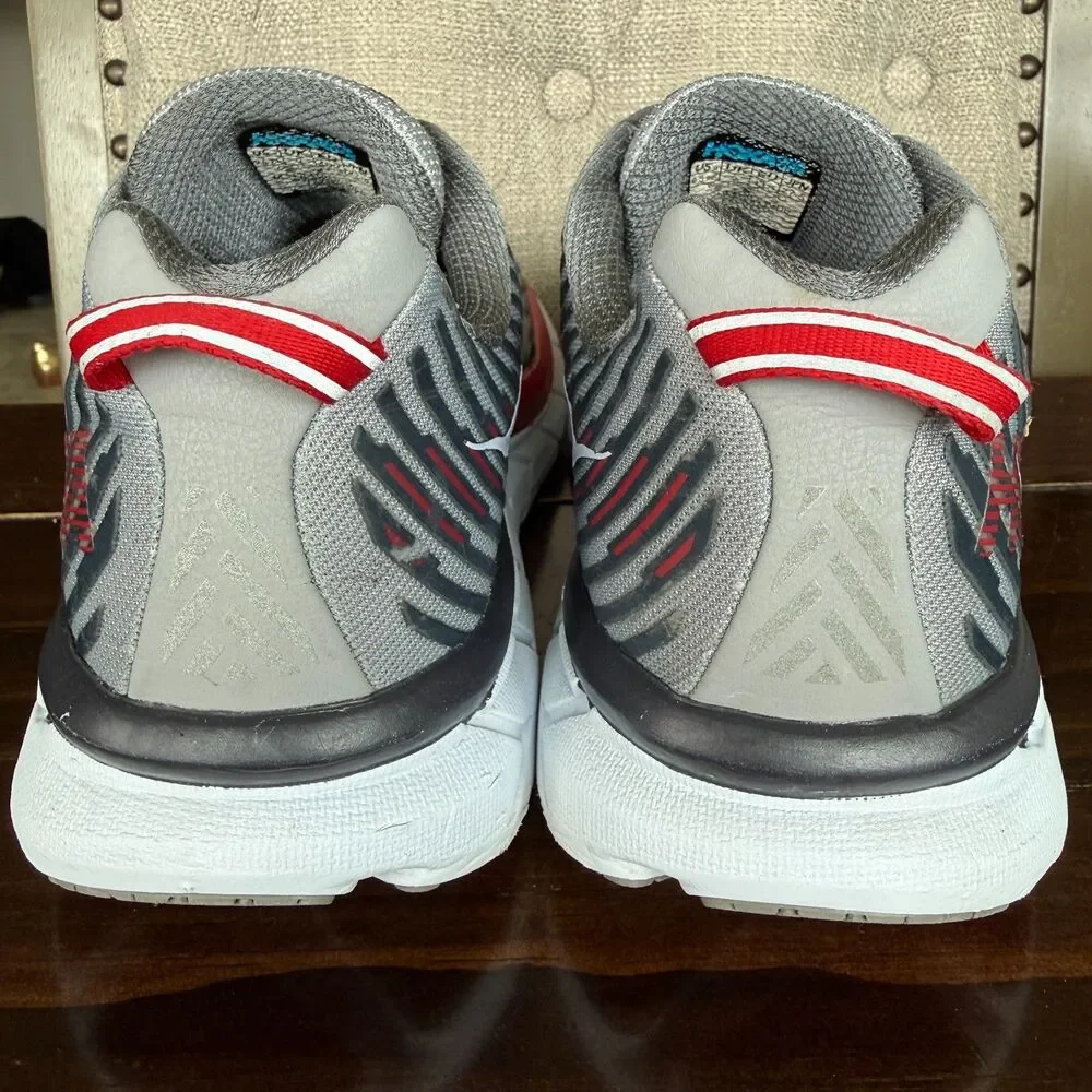 Hoka One One Clifton 5 Road Running Shoe Size 9.5 EE Gray Red Men's Sneaker - Picture 5 of 12